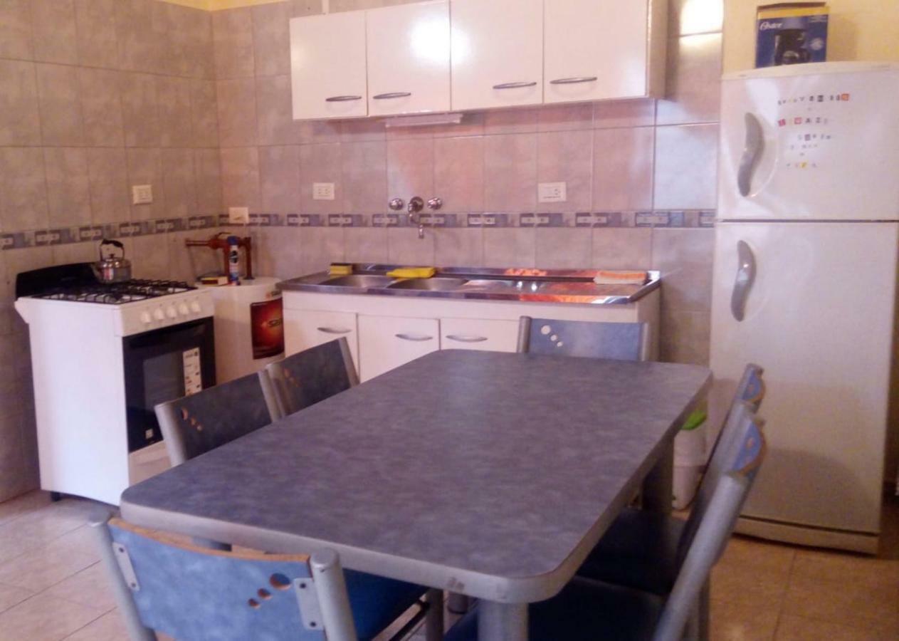 Апартаменти Departamentos Centricos Iguazu A.N Пуерто-Іґуасу Екстер'єр фото